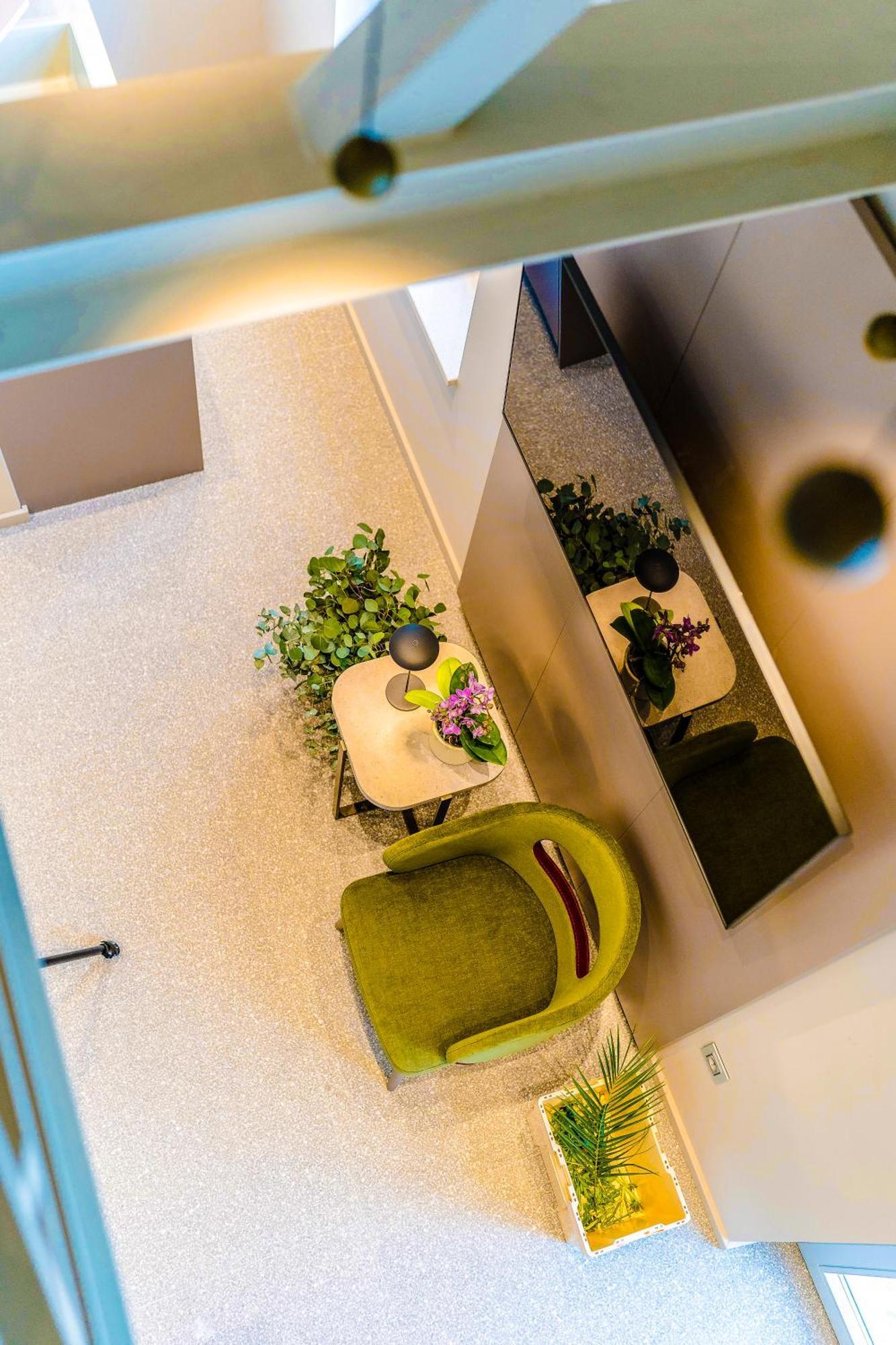 Ghisi Apartment *